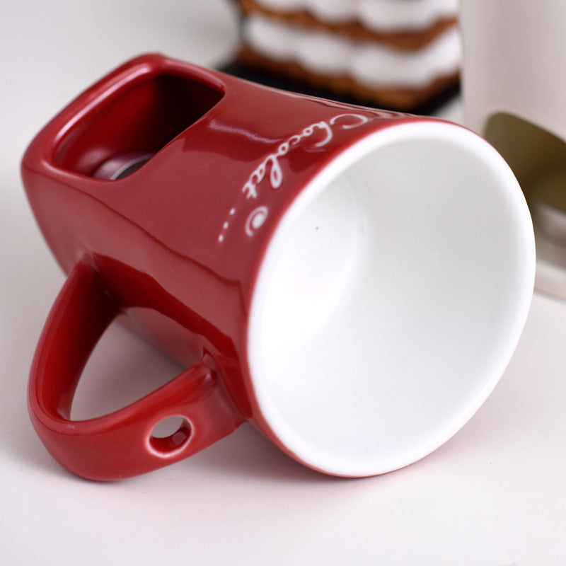 Red Fonduette mug seen from above, with its handle